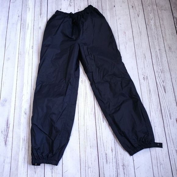 REI Other - REI Elements rain pants black size 6